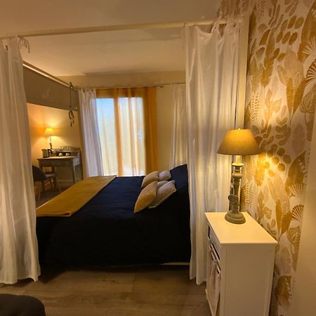 Bed and Breakfast Domaine De Labelo Commensacq Экстерьер фото